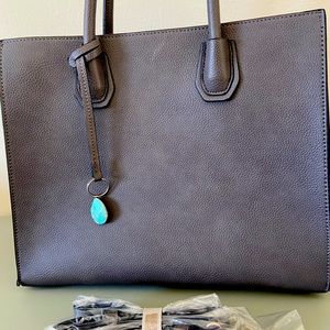 Final sale Dasein satchel with detachable shoulder strap. 13”L X 11.5”H X 5.5”W.